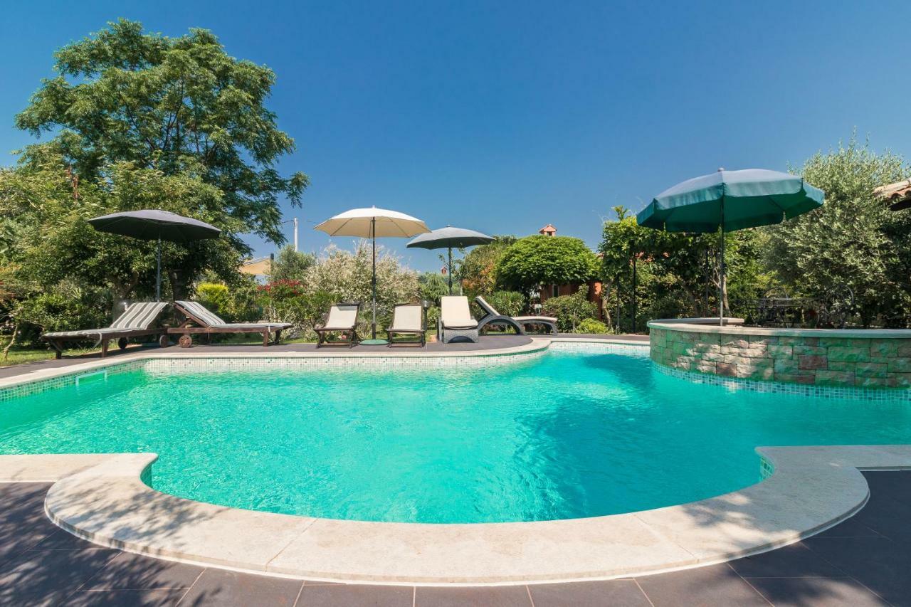Country House Apartments Pula Luaran gambar