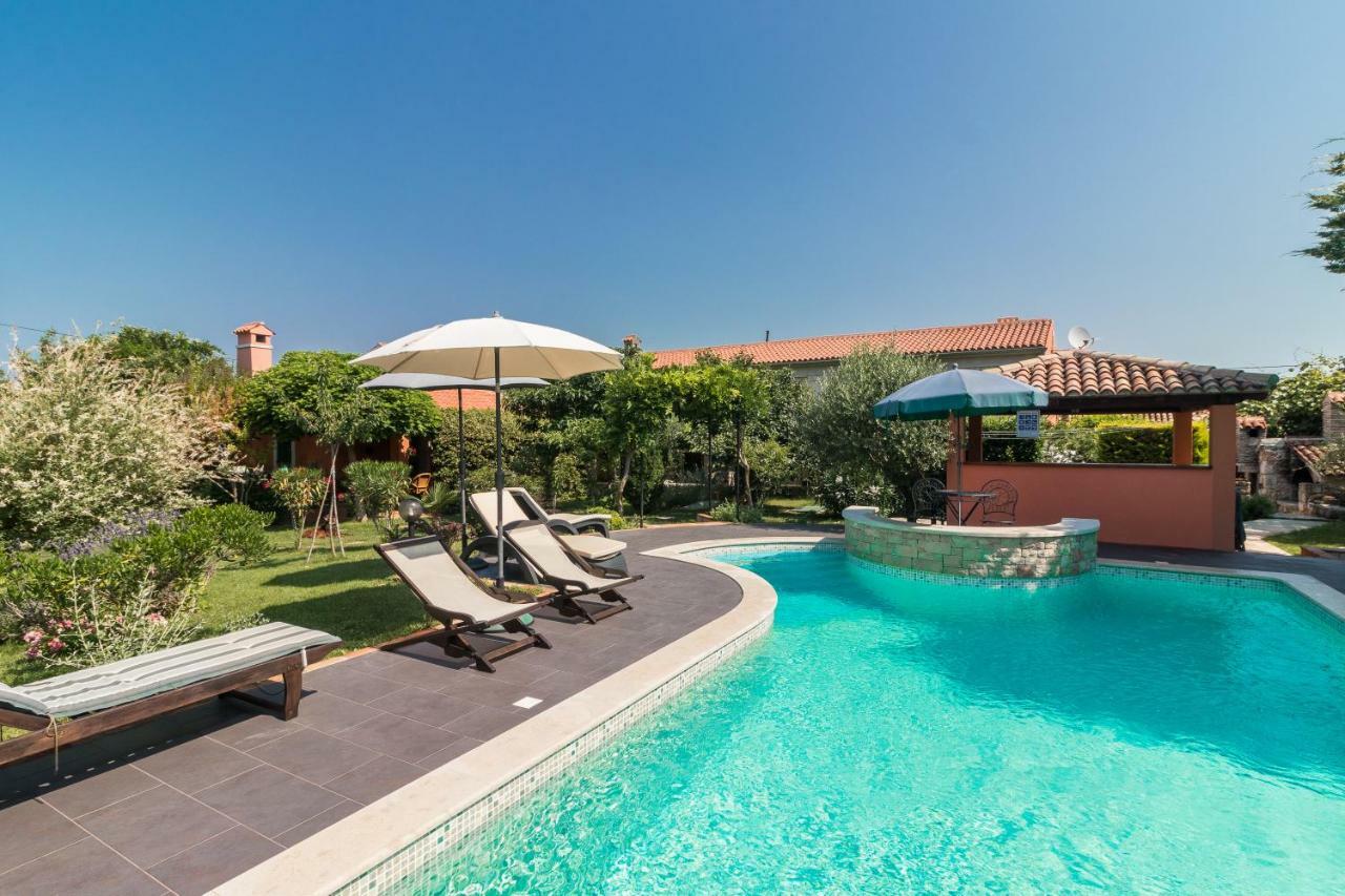 Country House Apartments Pula Luaran gambar