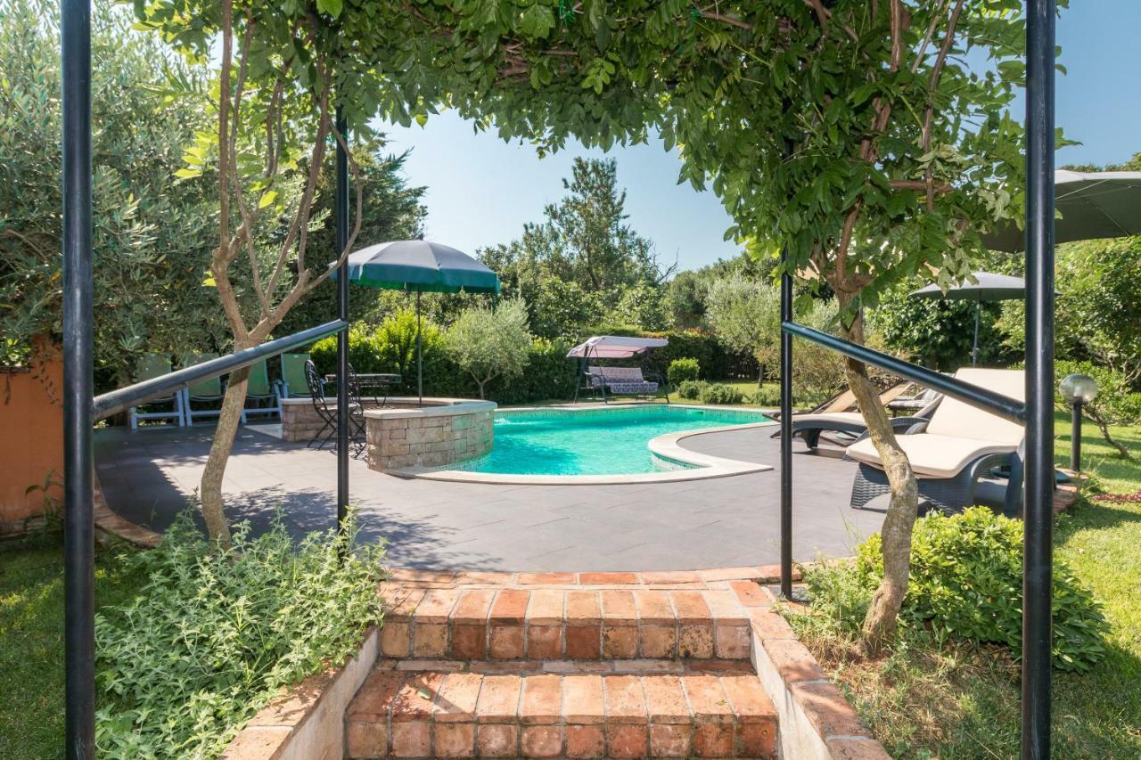 Country House Apartments Pula Luaran gambar