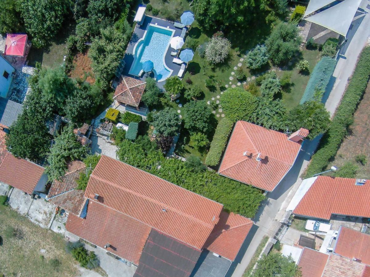 Country House Apartments Pula Luaran gambar